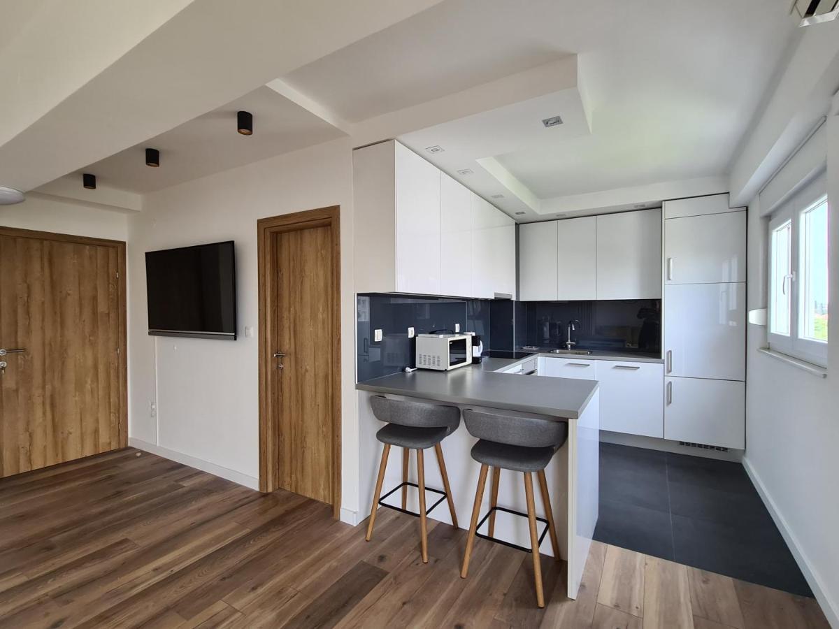Apartment Mara&Padrona Zadar Bagian luar foto